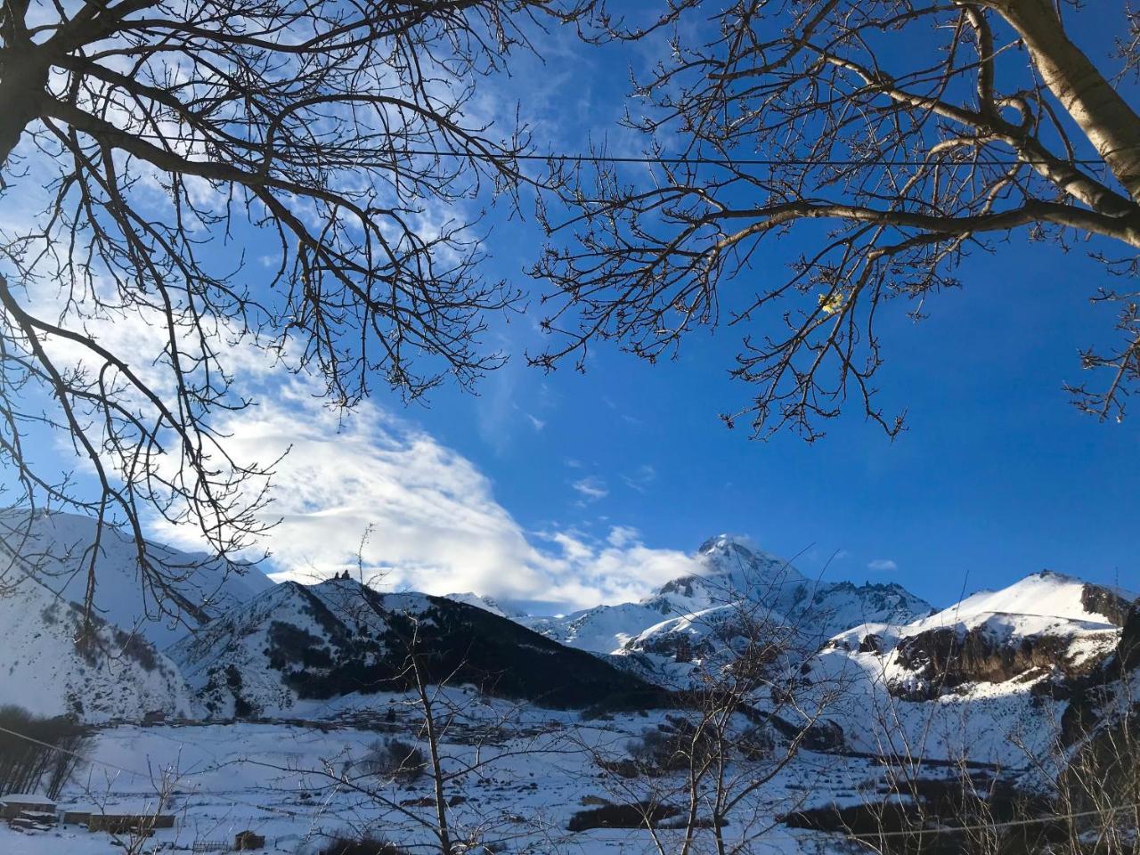 فندق Riverside Kazbegi المظهر الخارجي الصورة